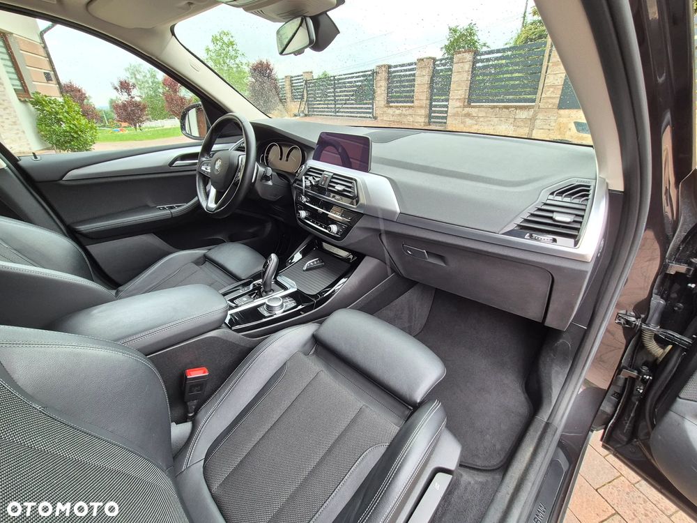 BMW X3 xDrive20i GPF xLine - 18