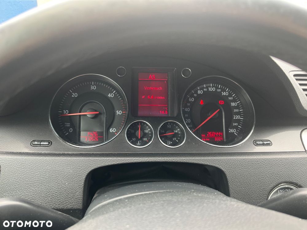 Volkswagen Passat 2.0 TDI DPF Highline - 4