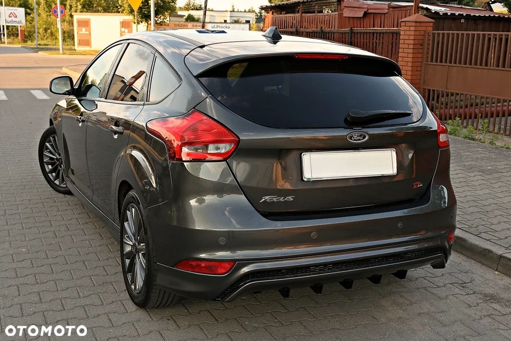 Ford Focus 1.0 EcoBoost Start-Stopp-System ST-LINE X - 18