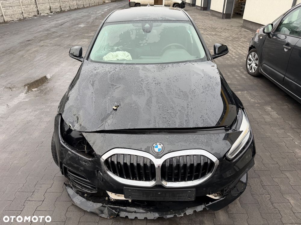BMW Seria 1 116d Edition Metropolitan - 4