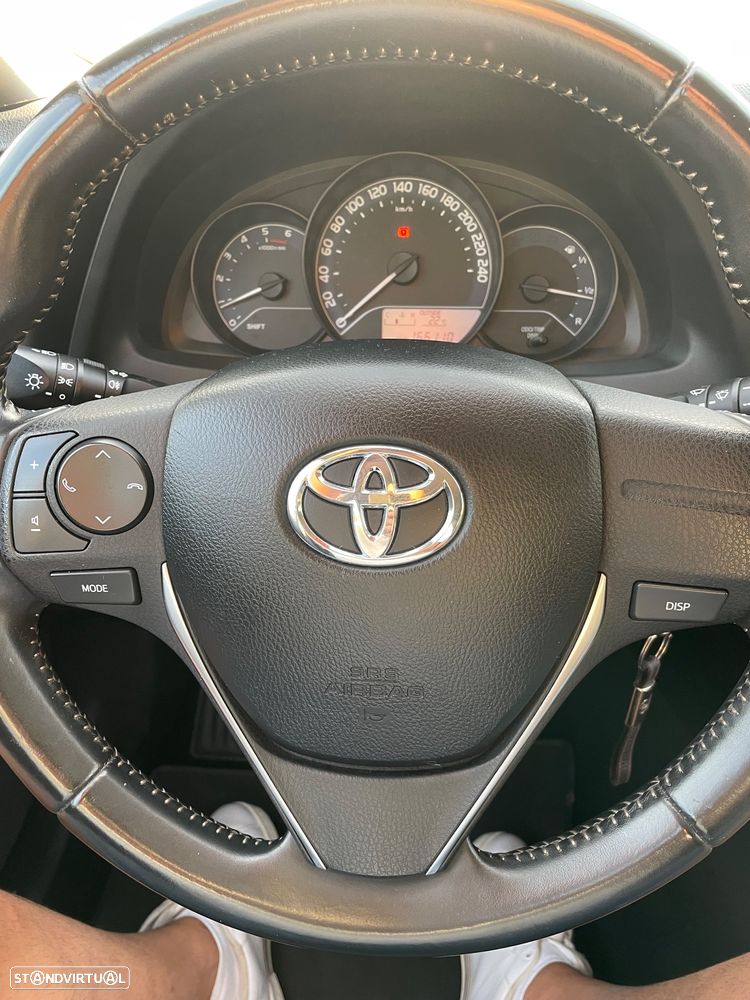 Toyota Auris Touring Sports 1.4 D-4D C.+P.Sport+Navi - 11