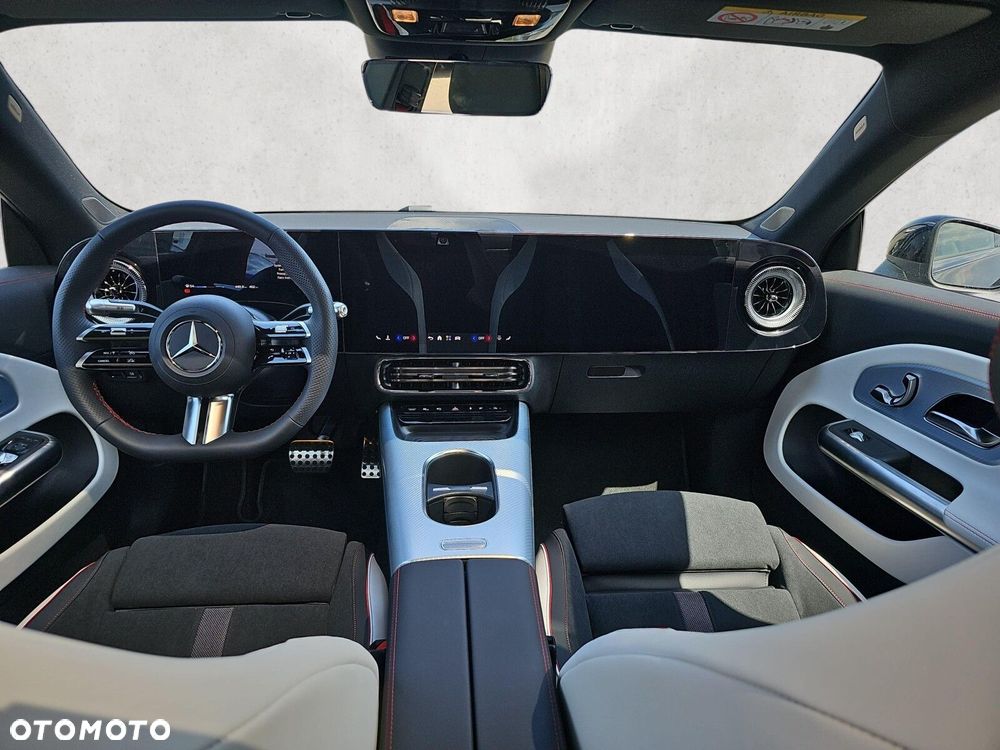 Mercedes-Benz CLA - 14