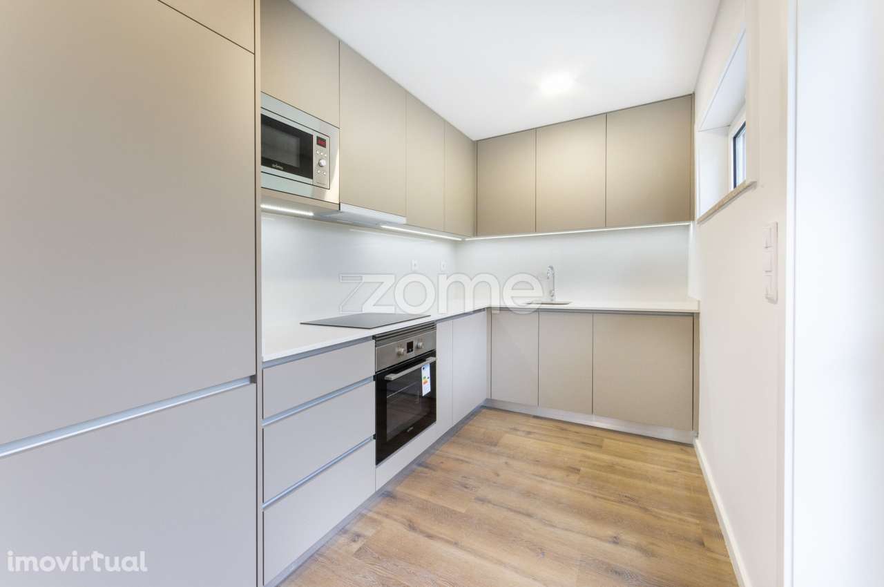 Moradia T3 totalmente renovada com jardim – Porto - Grande imagem: 2/20