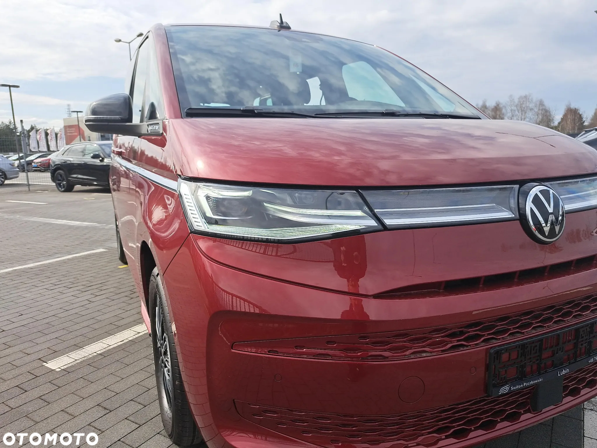 Volkswagen Multivan 2.0 TDI L2 Style DSG - 12