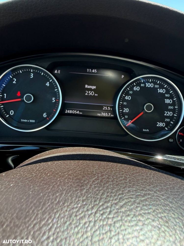 Volkswagen Touareg 3.0 V6 TDI BMT - 6
