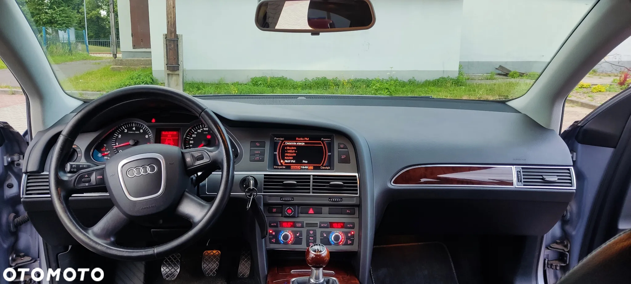 Audi A6 2.4 - 7