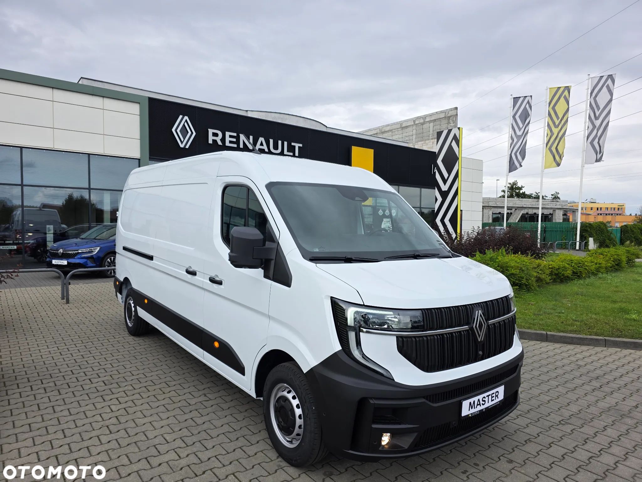 Renault NOWY MASTER Furgon 130 KM L3H2 513 800 850 - 1