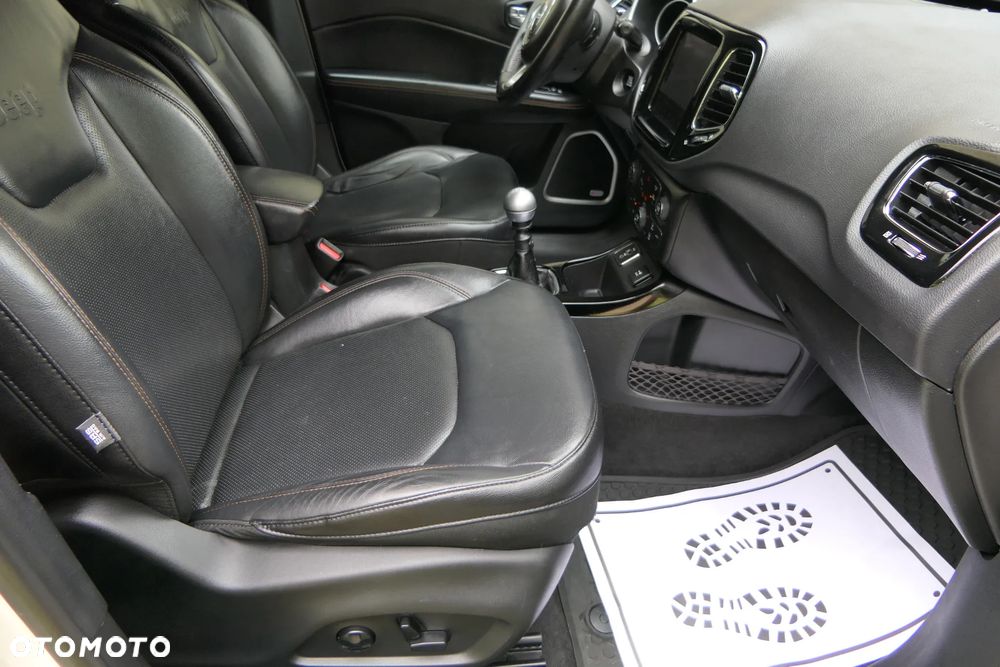 Jeep Compass 1.4 MultiAir Limited - 20