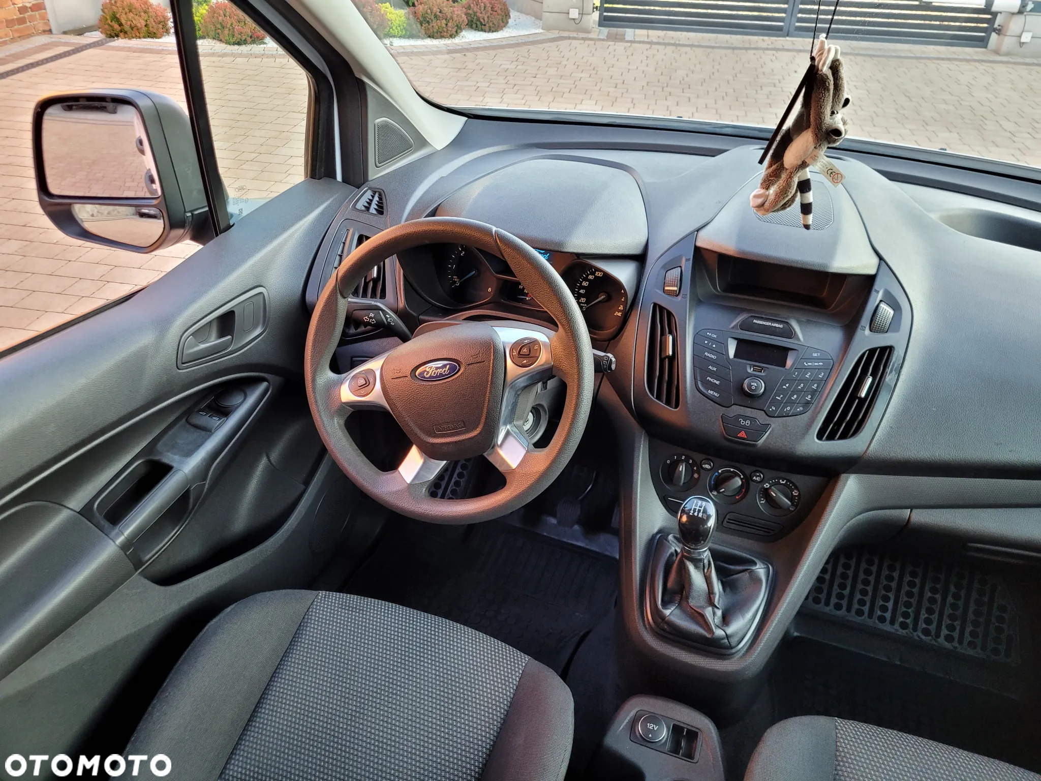 Ford Transit Connect - 14