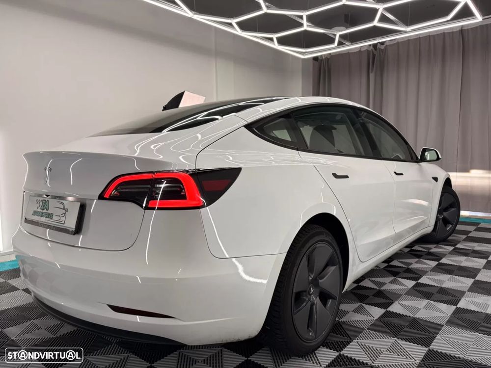 Tesla Model 3 Standard RWD - 7