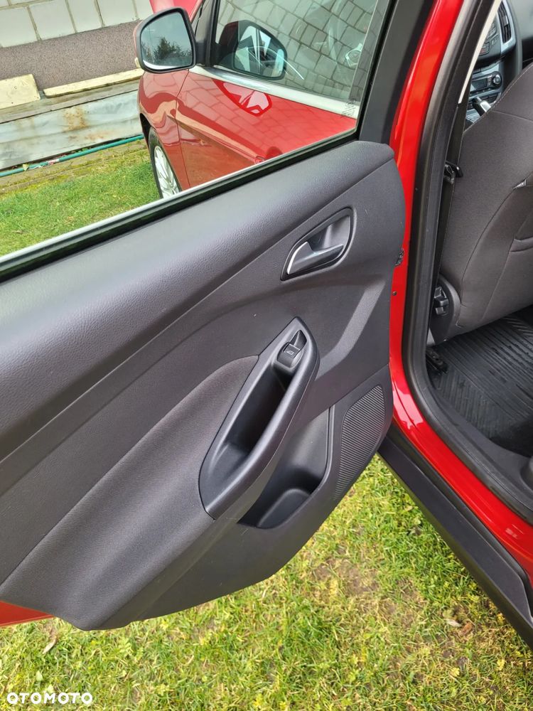 Ford Focus 1.6 TDCi DPF Start-Stopp-System Business - 28