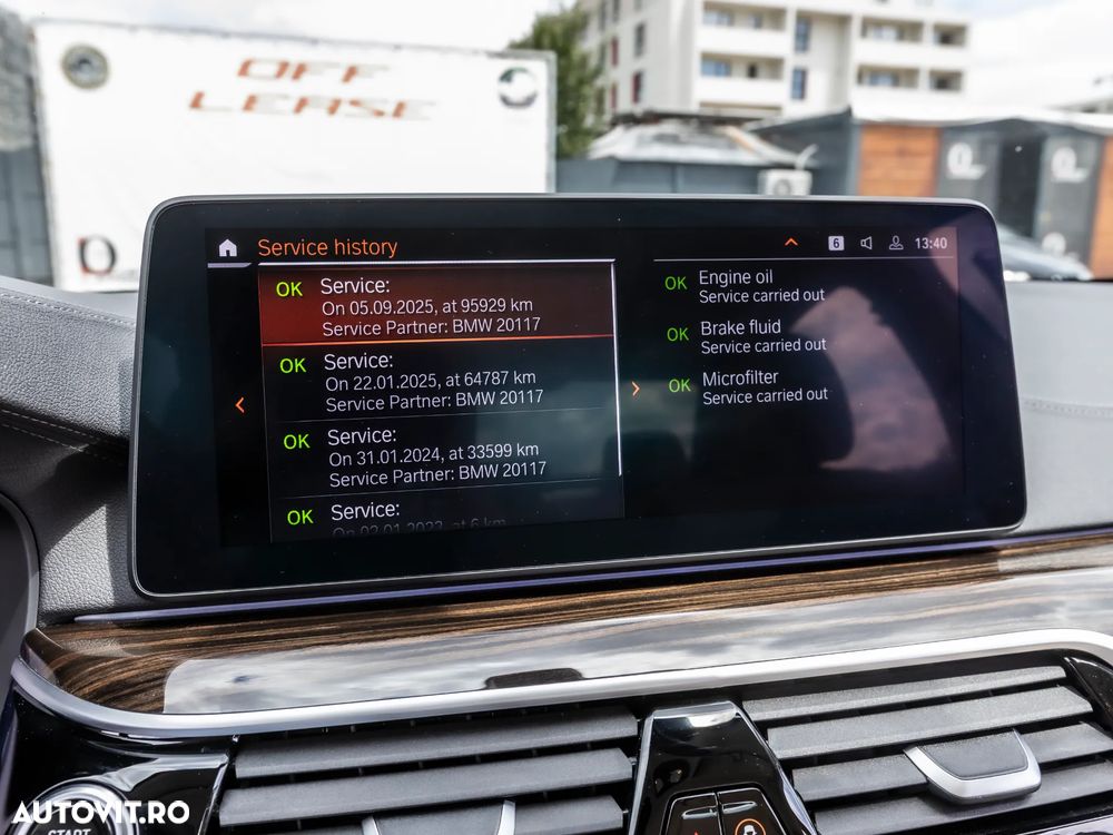 BMW Seria 5 520i AT MHEV - 29