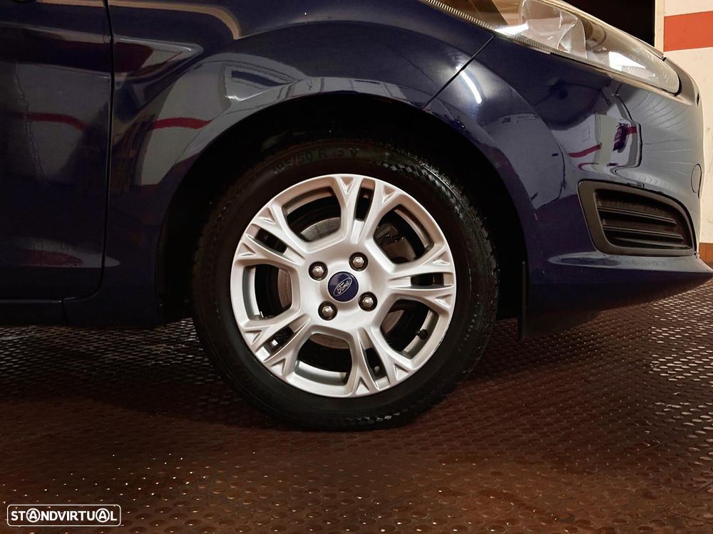 Ford Fiesta 1.5 TDCi Titanium - 11
