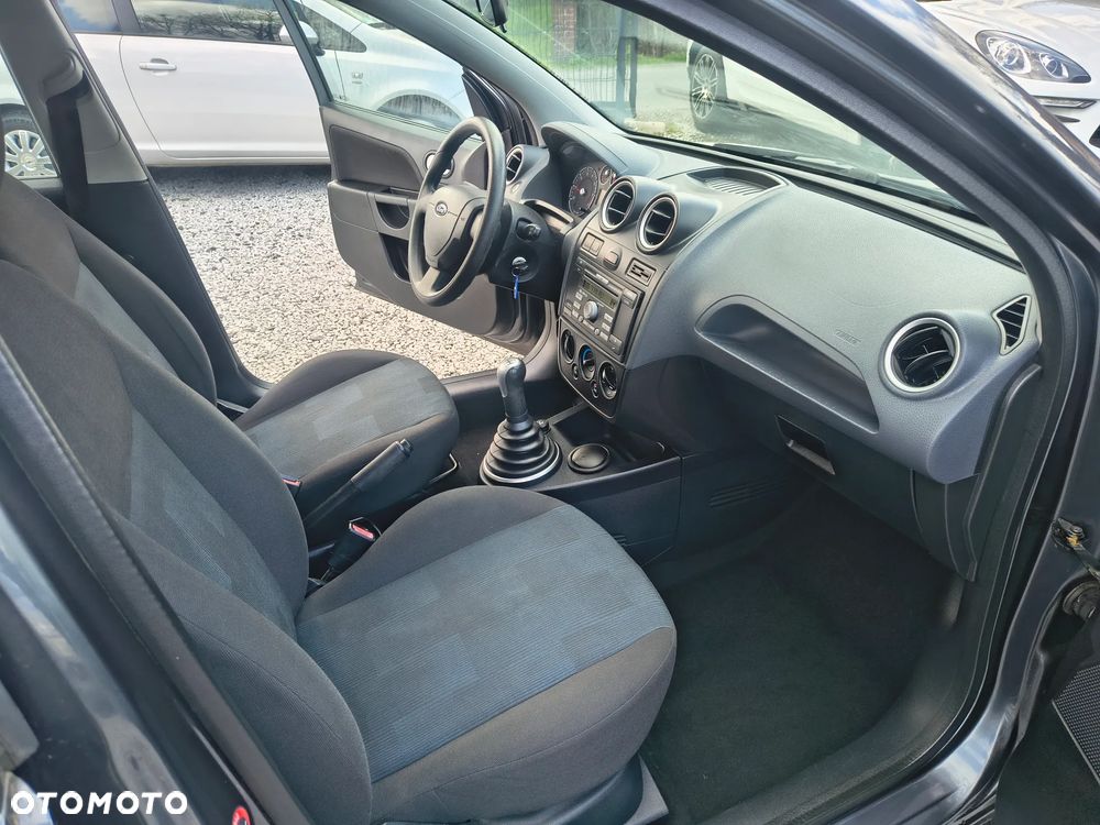 Ford Fiesta 1.4 Style - 17