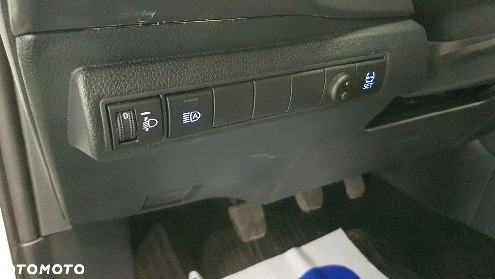 Toyota Corolla - 20