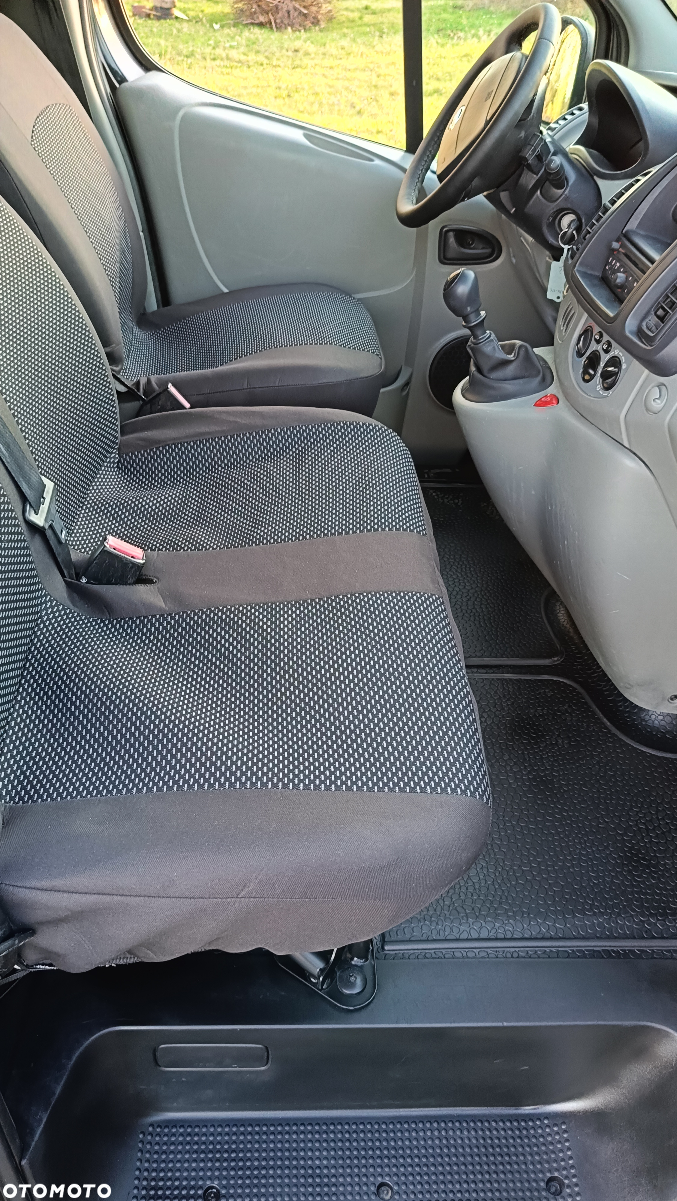 Nissan Primastar 2014 r klimatyzacjia długi long Trafic Vivaro - 21