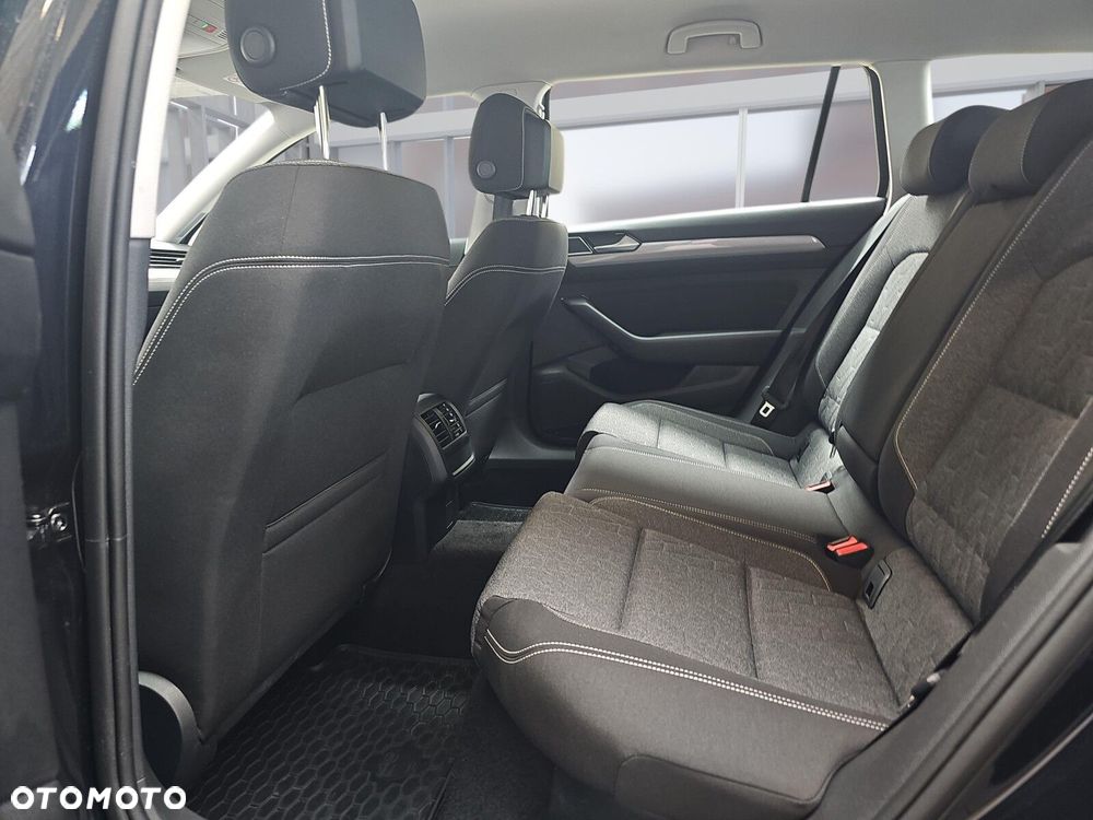Volkswagen Passat Variant 1.4 TSI Plug-In Hybrid GTE DSG - 9