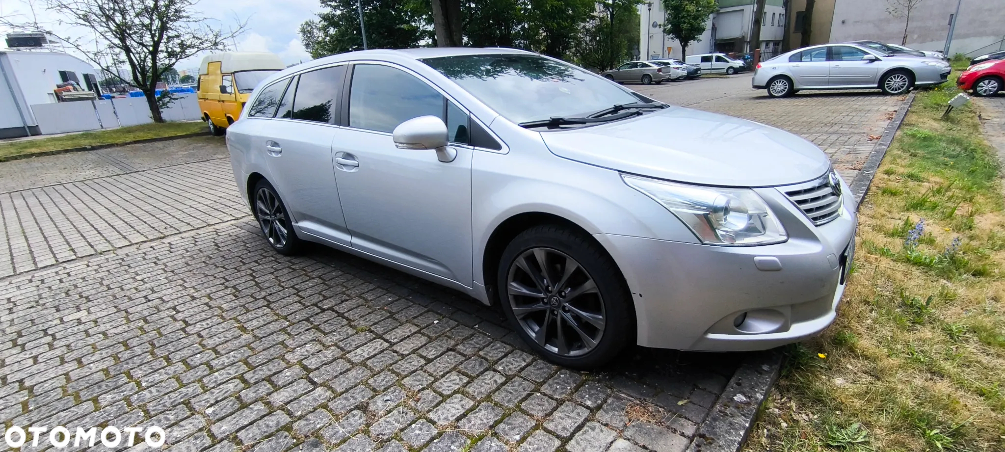 Toyota Avensis 1.8 Luna MS - 8