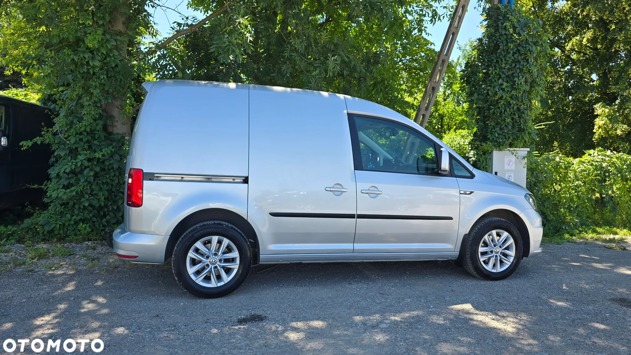 Volkswagen Caddy - 11