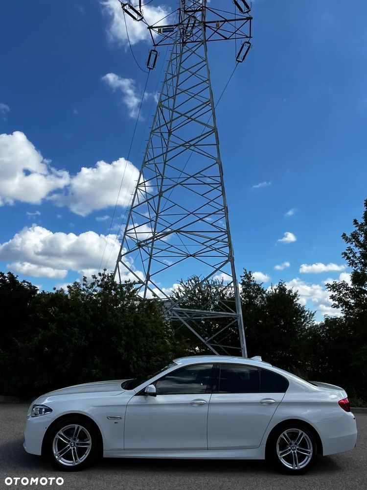 BMW Seria 5 520d xDrive - 3
