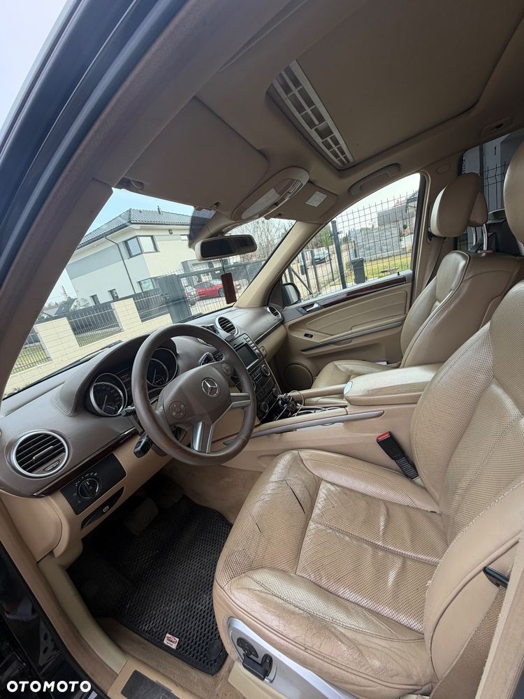 Mercedes-Benz GL 450 CDI - 8