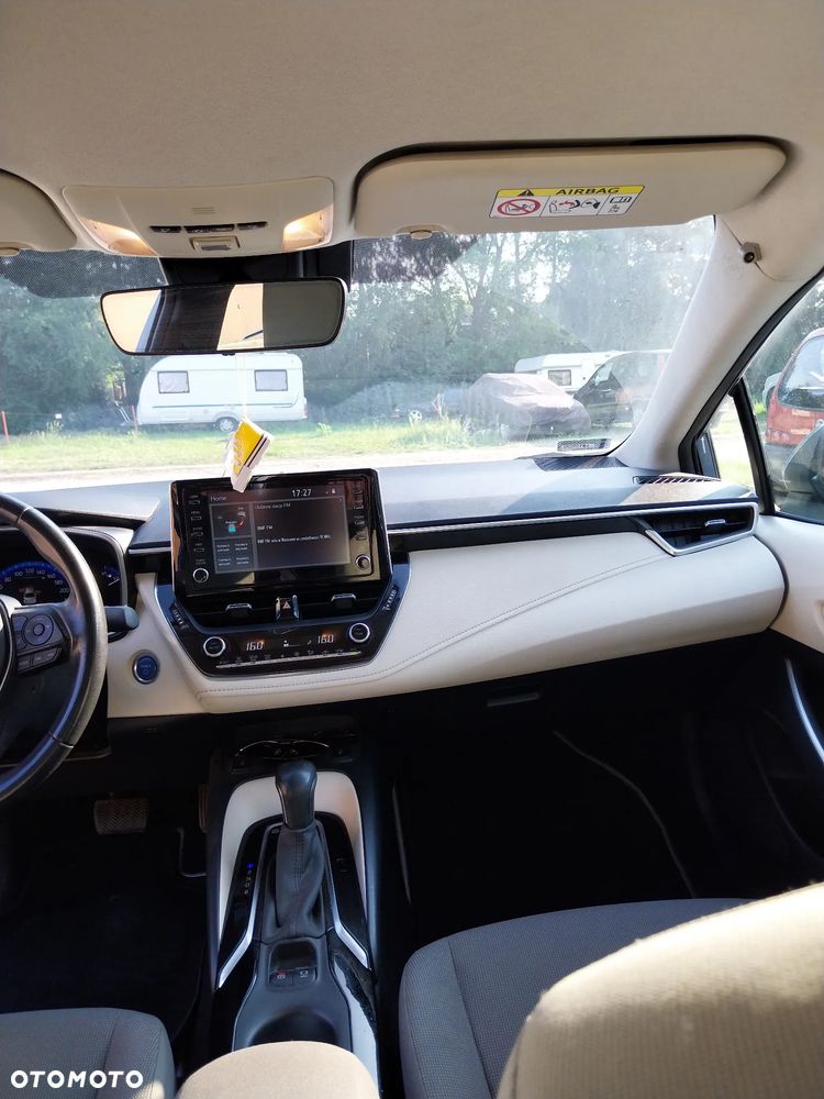 Toyota Corolla 1.8 Hybrid Comfort - 20