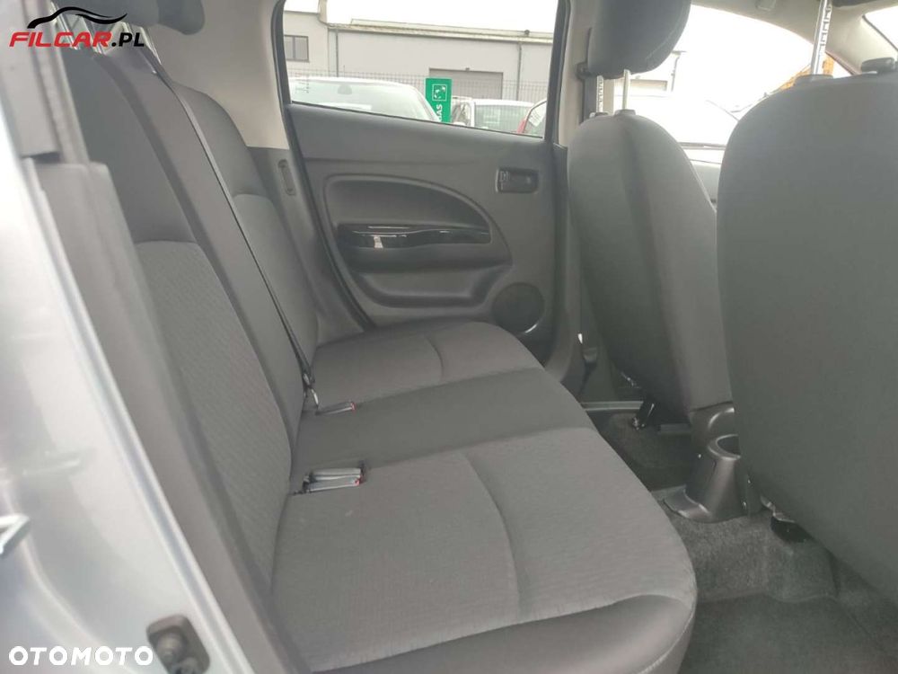 Mitsubishi Space Star - 15