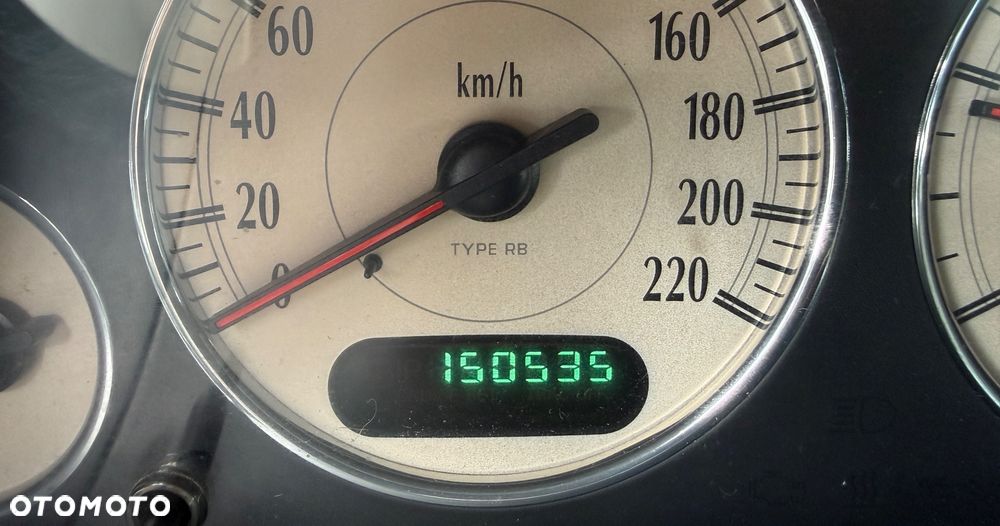 Chrysler Grand Voyager 2.8 CRD Limited - 10