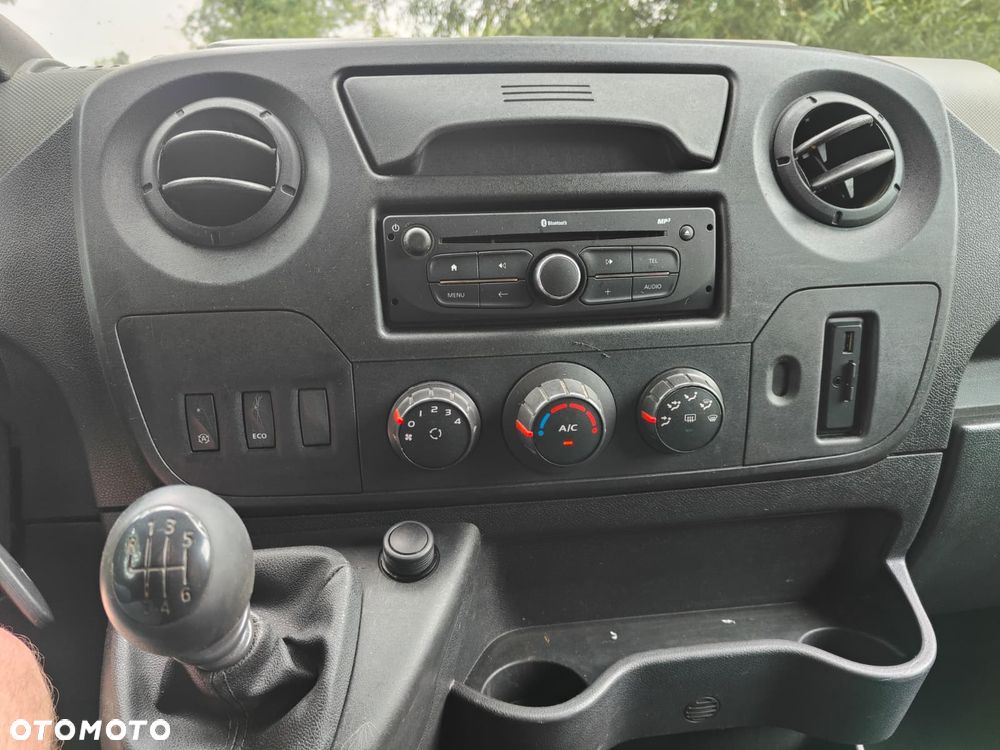 Renault Master - 15