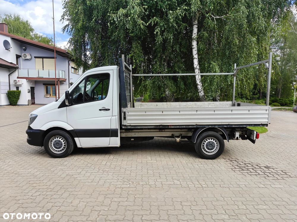 Mercedes-Benz Sprinter - 2