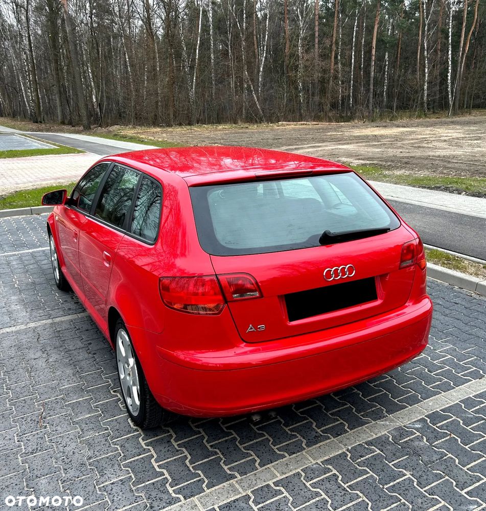 Audi A3 Sportback 1.9 TDI DPF Attraction - 4