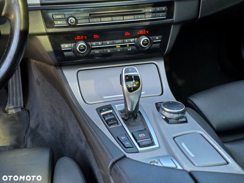 BMW Seria 5 530d xDrive - 21