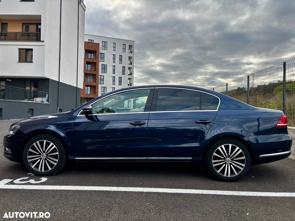 Volkswagen Passat Variant 2.0 TDI BlueMotion Technology DSG Highline - 2