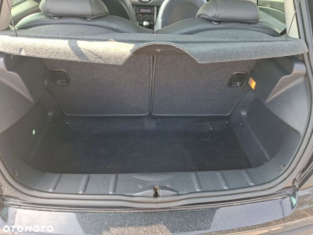 MINI Cooper Standard - 12