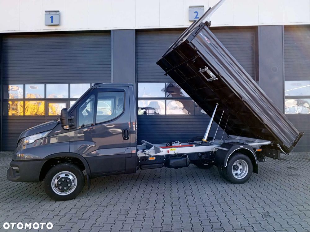 Iveco 50C16H3.0Z - 12