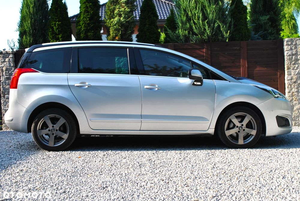 Peugeot 5008 2.0 HDi Allure 7os - 6