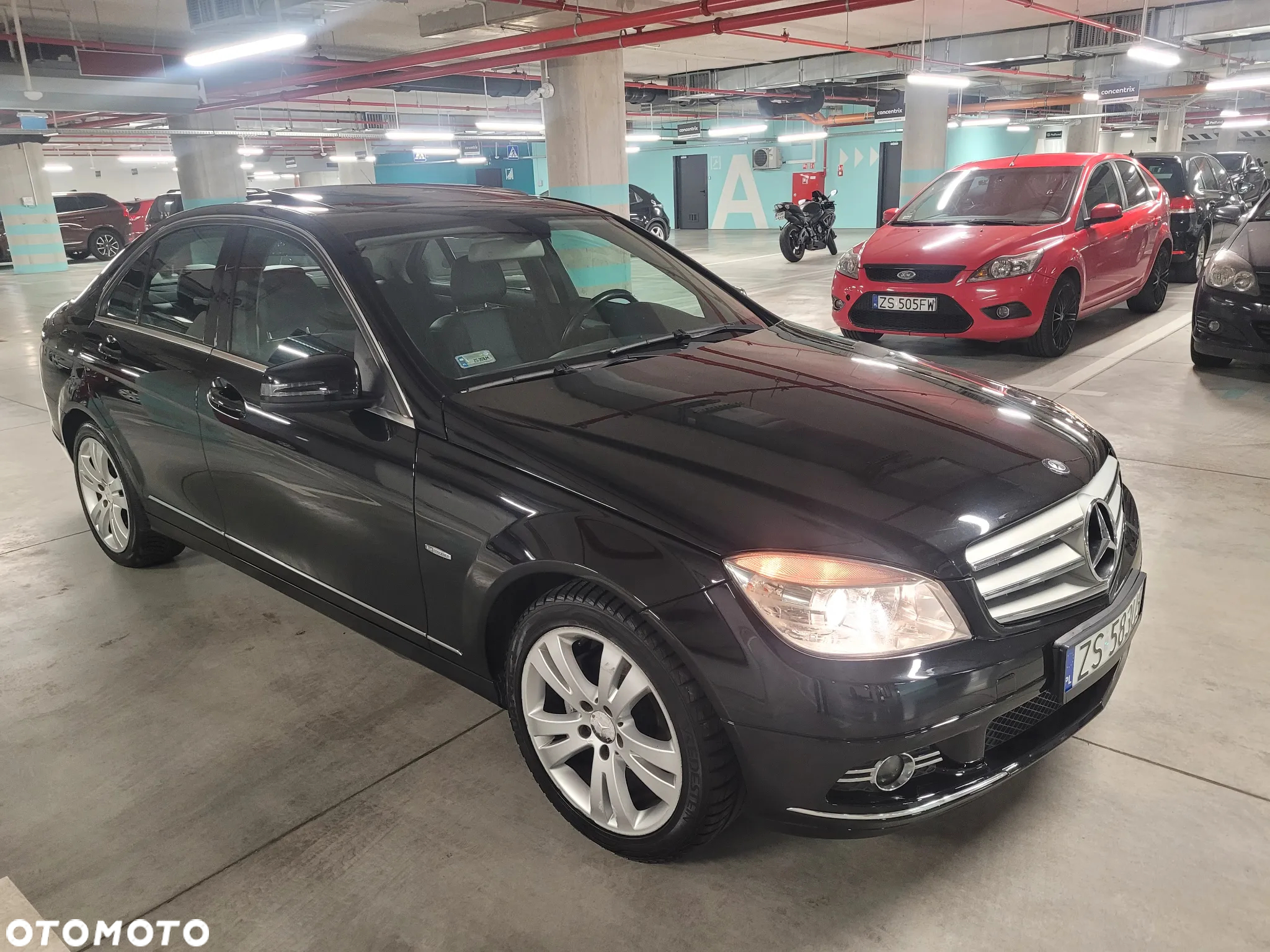 Mercedes-Benz Klasa C 180 Kompressor BlueEFFICIENCY Avantgarde - 7