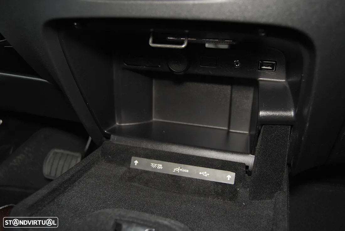 Citroën C4 Grand Picasso 1.6 BlueHDi Feel EAT6 - 29