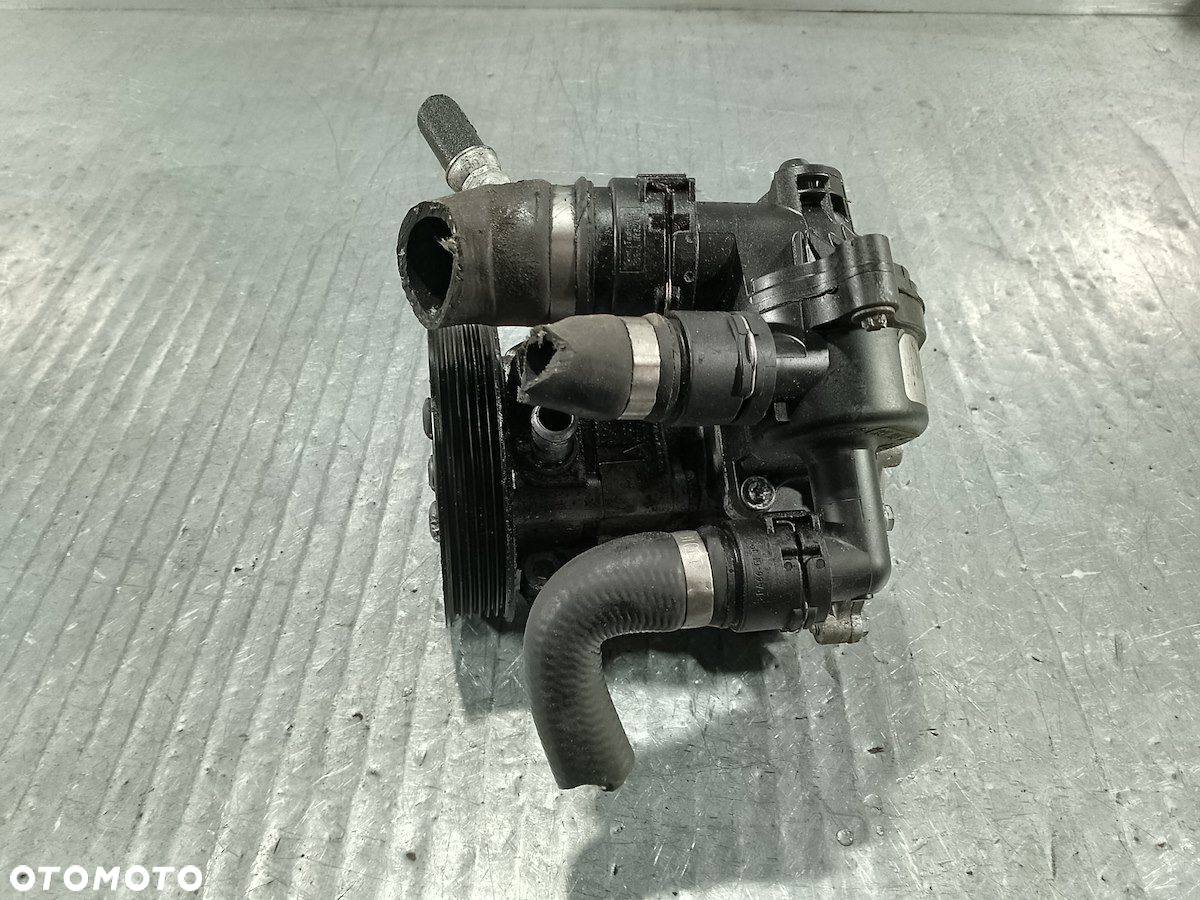 POMPA WSPOMAGANIA WODY BMW E46 LIFT 2.0 - 6