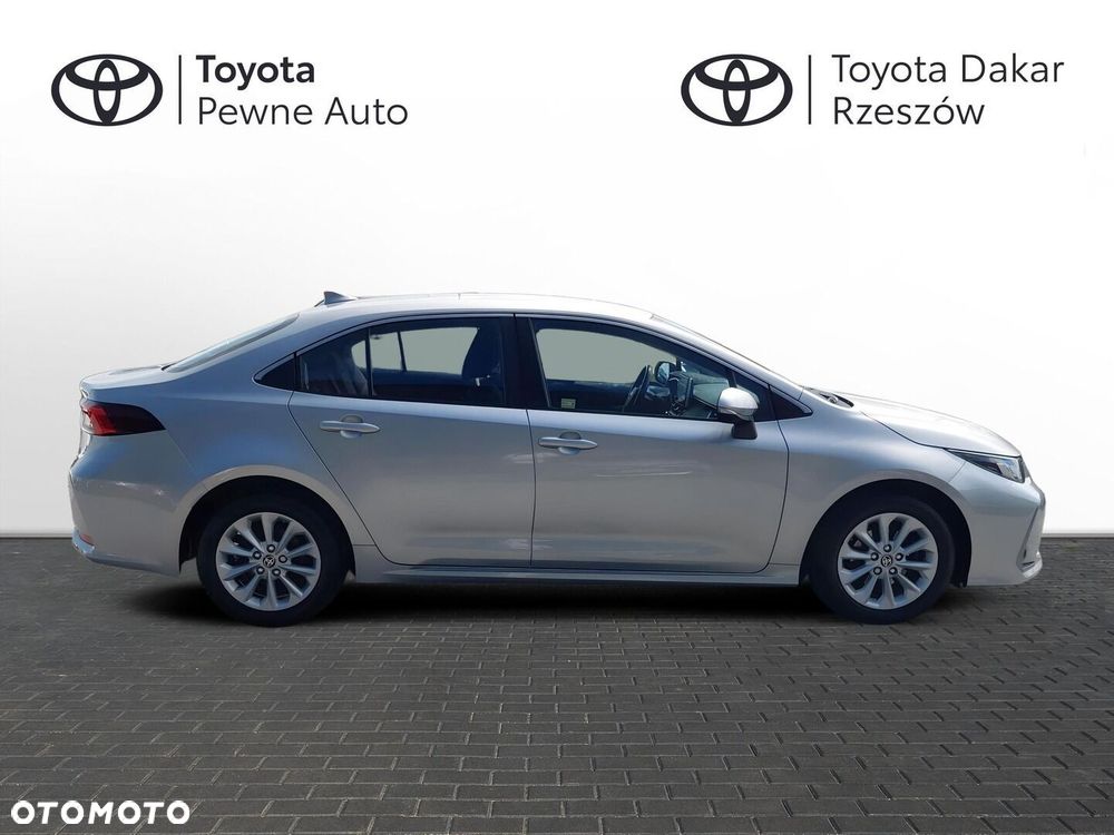 Toyota Corolla - 6
