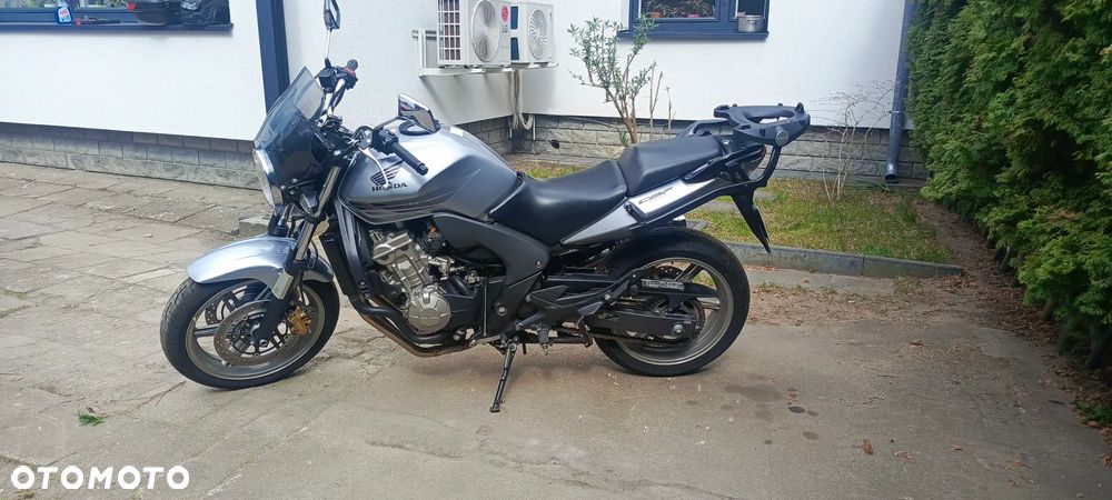Honda CBF - 2