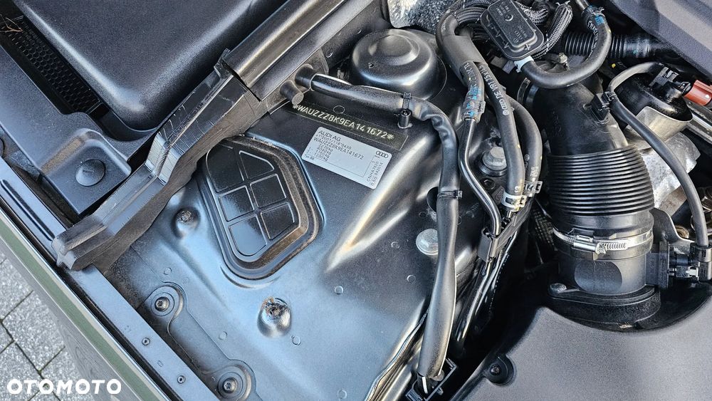 Audi A4 Avant 2.0 TDI DPF clean diesel quattro S tronic S line Sportpaket - 19