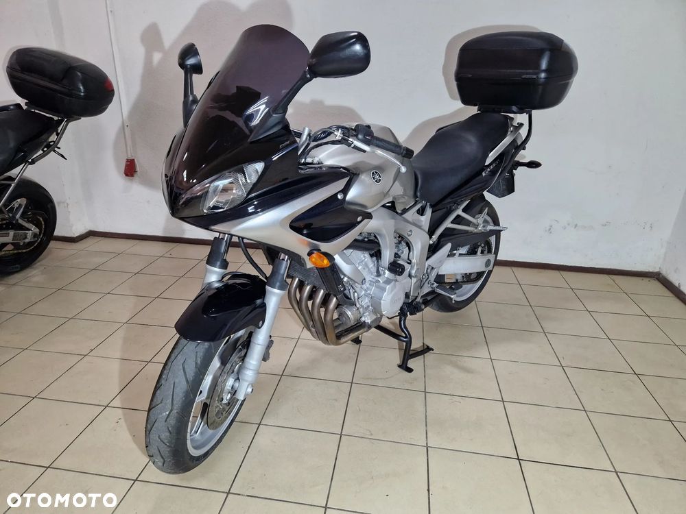 Yamaha FZ6 - 6