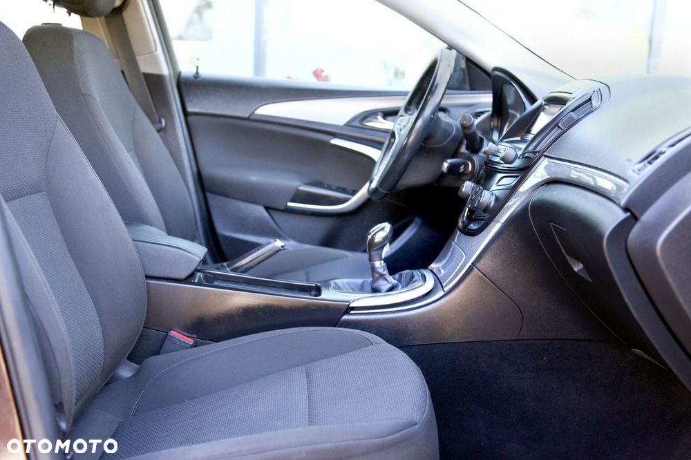 Opel Insignia 2.0 CDTI - 15