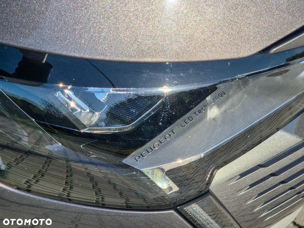 Peugeot 3008 1.6 PureTech Hybrid PHEV Allure Pack S&S EAT8 - 12