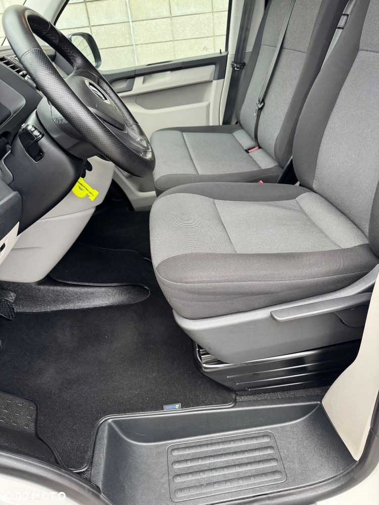 Volkswagen Transporter - 20