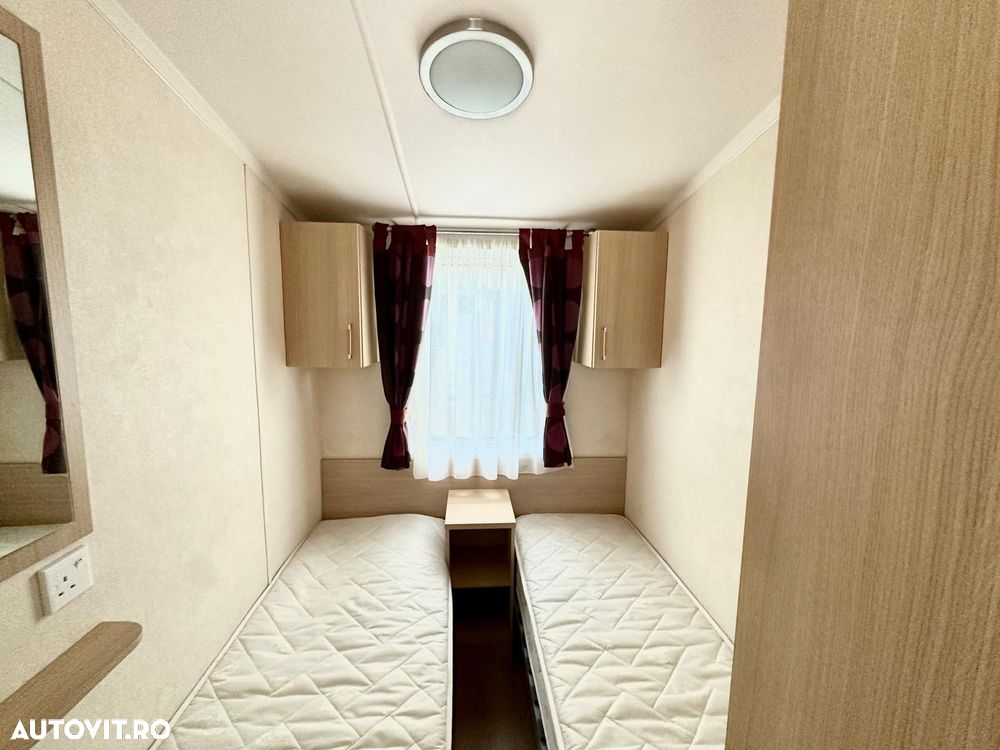 Alta Casă mobilă Swift Burgundy | Tâmplărie PVC | 9 x 3 m | 2 dormitoare și 1 baie - 8