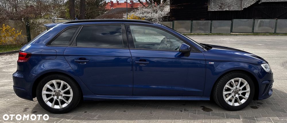 Audi A3 Sportback 2.0 TDI Ambition - 2