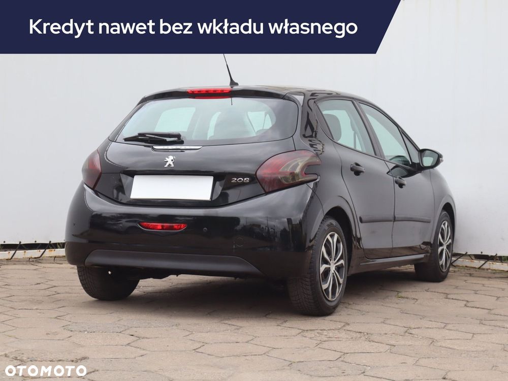 Peugeot 208 - 7