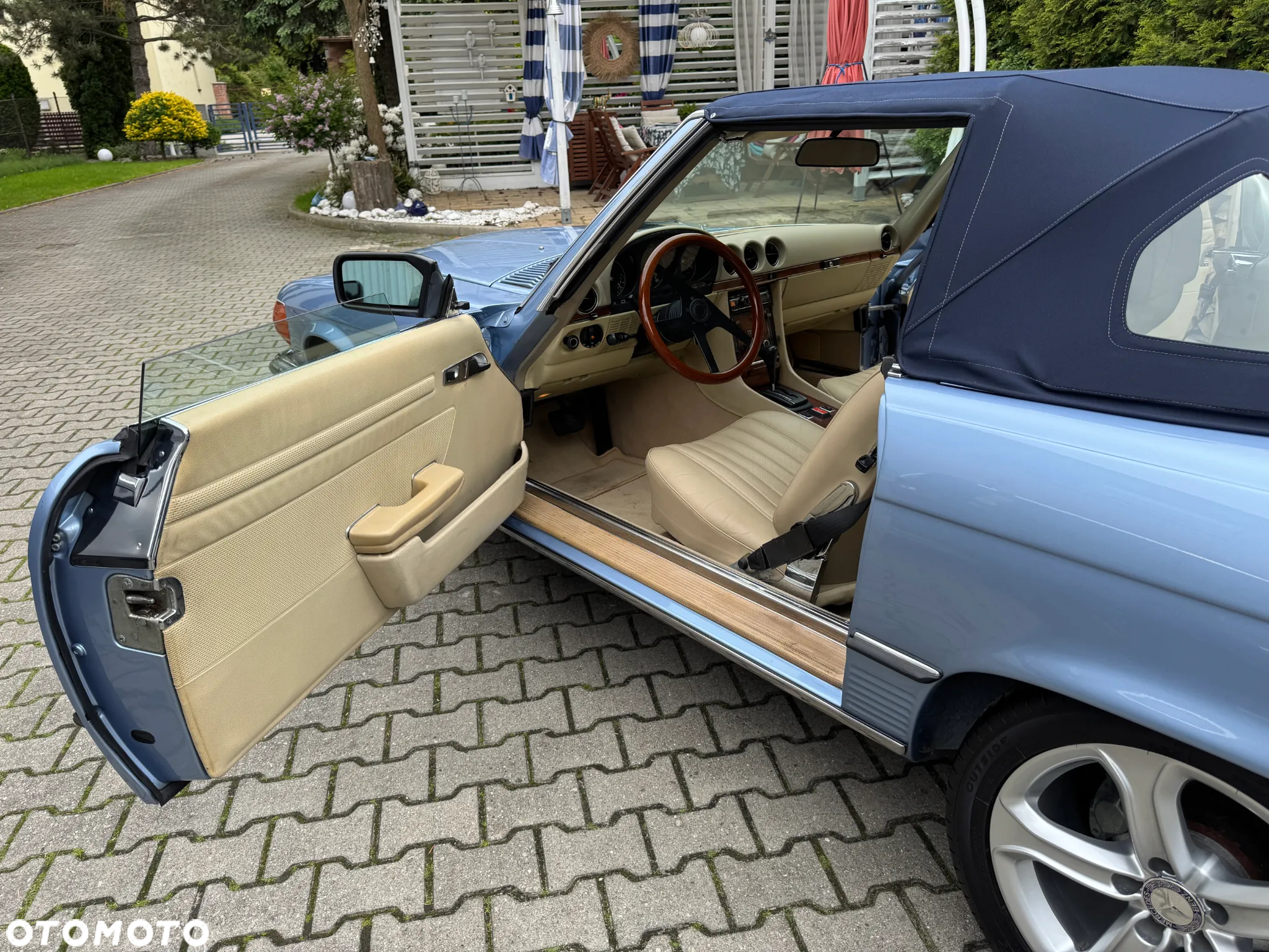 Mercedes-Benz SL - 22